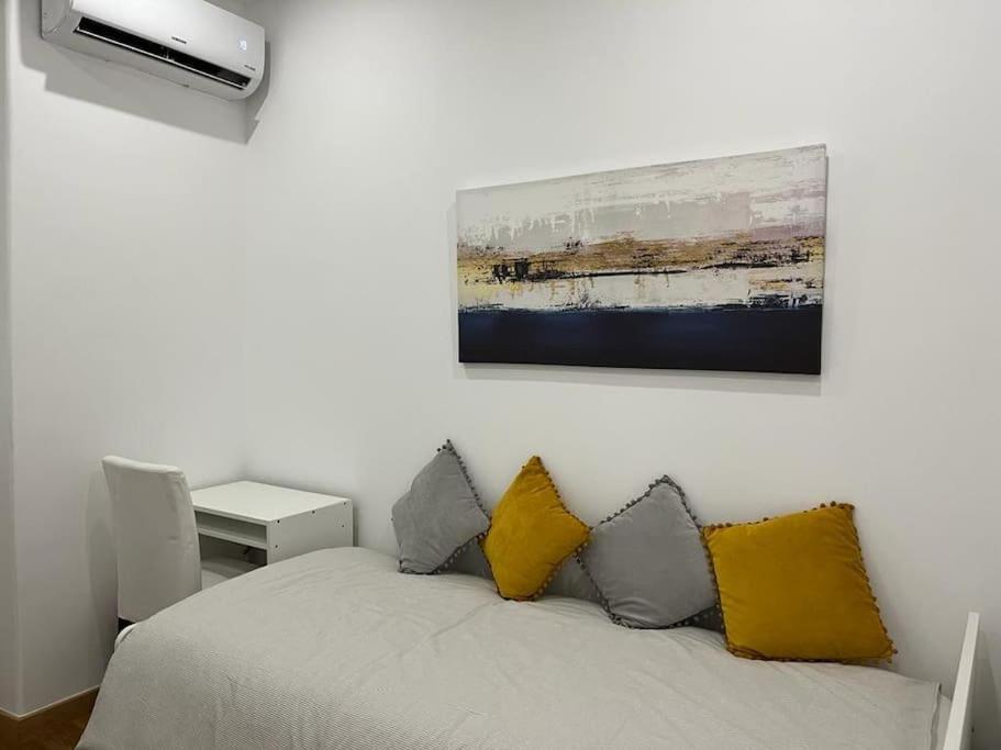 Casa Da Praia Da Poca - Apartamento Lirio Estoril Bagian luar foto