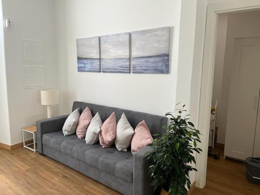 Casa Da Praia Da Poca - Apartamento Lirio Estoril Bagian luar foto